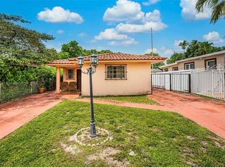 111 E 38th St, Hialeah, FL 33013