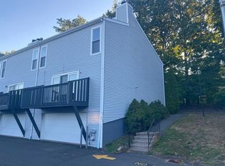 22 Glenview Dr #22, Cromwell, CT 06416