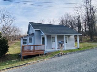 912 Gordon St, Staunton, VA 24401