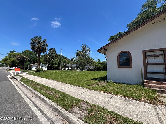 4th image of 481 GOLFAIR Boulevard
