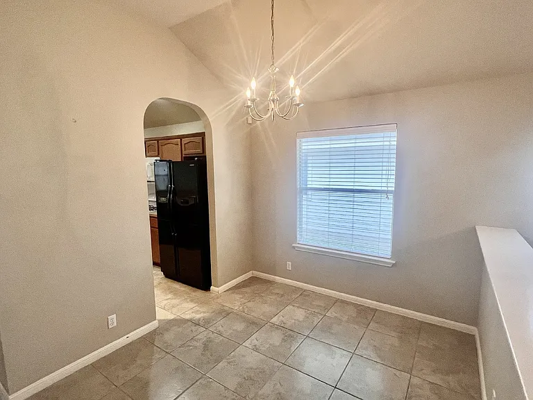 2509 Elara Dr — Photo 10