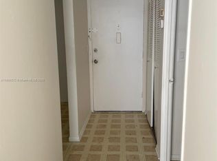 1301 NE Miami Gardens Dr APT 323W, Miami, FL 33179