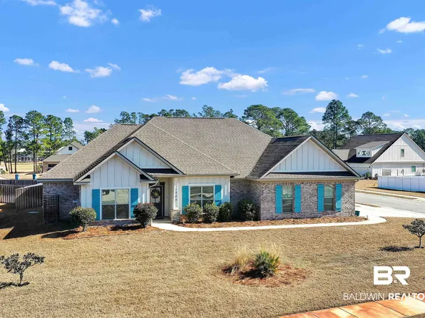1904 Hogan Dr, Gulf Shores, AL 36542