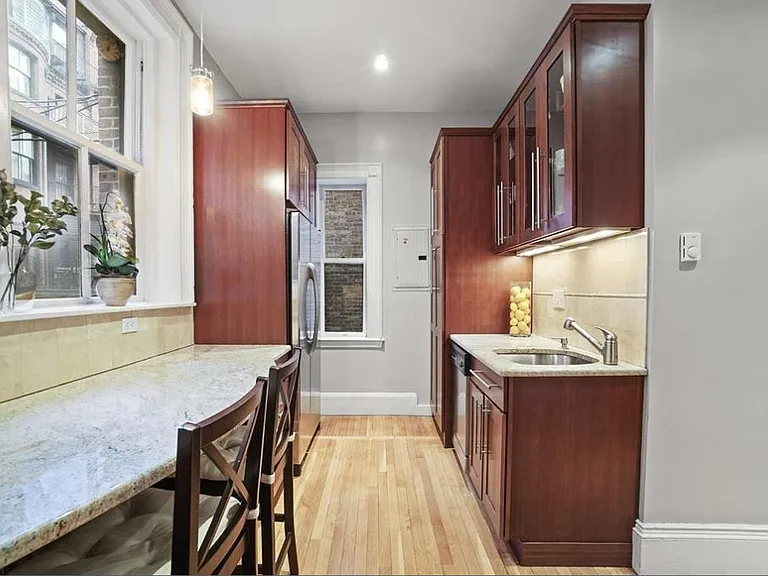 259 Beacon St #12A — Photo 8