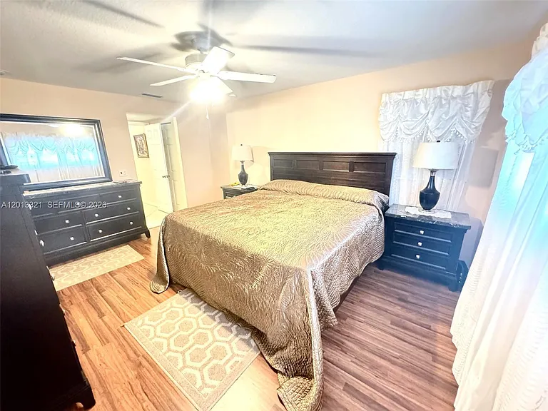 2950 SE Ocean Blvd #555 — Photo 7