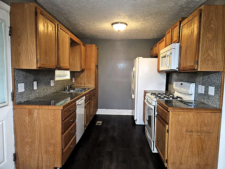 4595 Tranquil Ln — Photo 6