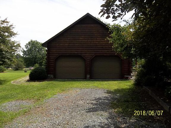 2nd image of 3264 Huffines Dr