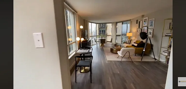 40 E Delaware Pl #12F — Photo 1