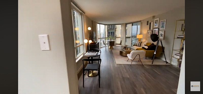 1st image of 40 E Delaware Pl #12F