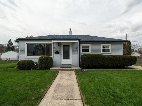 318 Mertens AVENUE, Racine, WI 53405