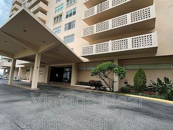 2nd image of 2401 Bayshore Blvd Unit 601