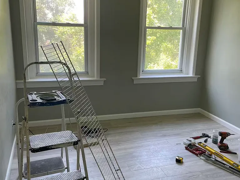 912 Adelaide St #204 — Photo 2