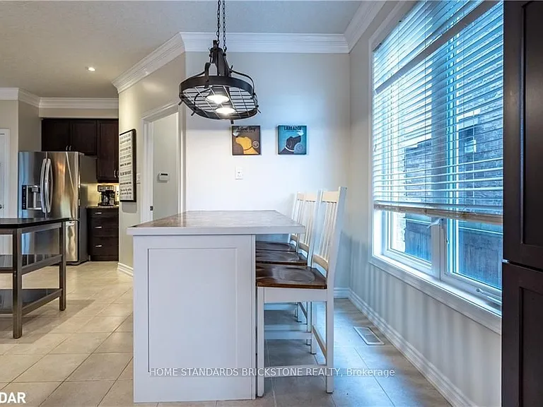 53 Graihawk Dr — Photo 6
