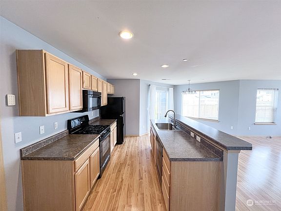 2nd image of 1802 Cadborough Lane