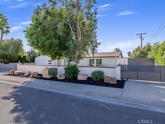 3rd image of 2811 E Sandia Rd