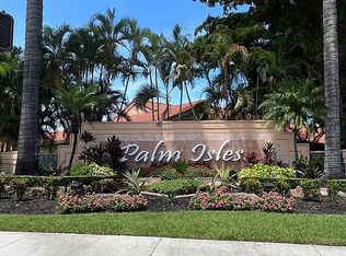 9963 Seacrest Circle Palm Isle APT 201, Boynton Beach, FL 33437