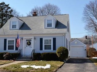 129 Rosemere Rd, Pawtucket, RI 02861
