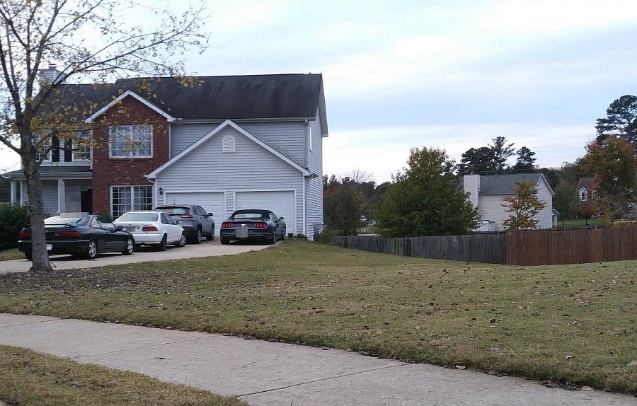 2nd image of 216 River View Ct