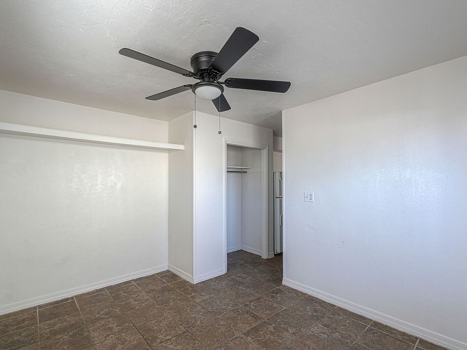 1st image of 211 E 9th St APT B
