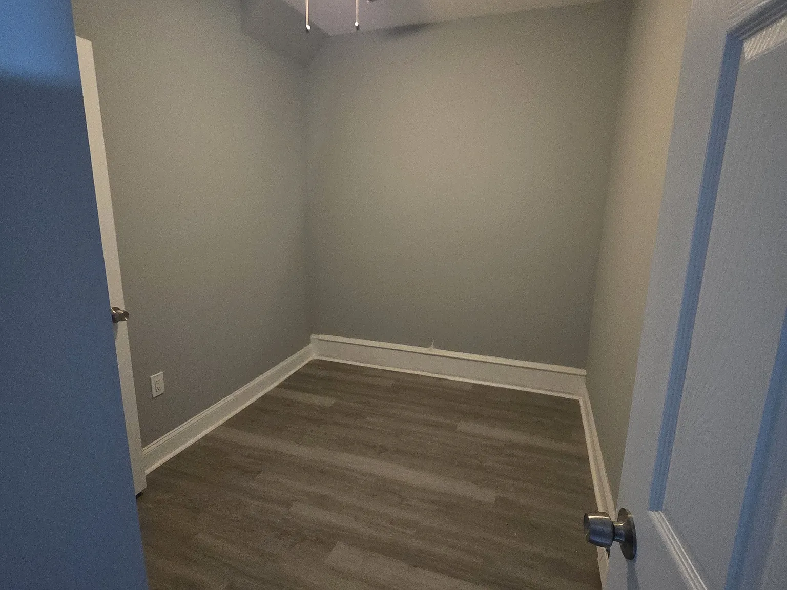 4542 North 19th Street Apt#1 - 1 — Photo 2