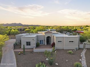 990 W Silver Spring Pl, Oro Valley, AZ 85755