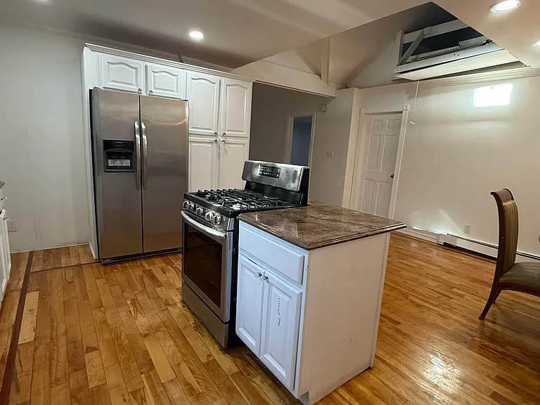 2 Bancroft Ln — Photo 8