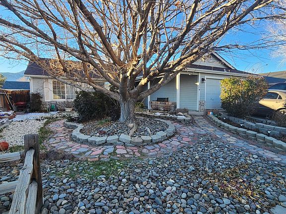2nd image of 334 Monte Cristo Dr