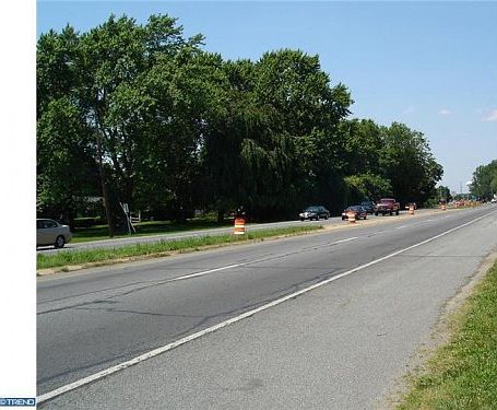 5th image of 1165 N Dupont Hwy