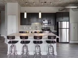 832 S Clark St, Chicago, IL 60605