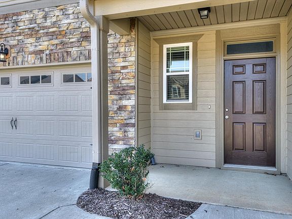 4th image of 540 Vinings Drive