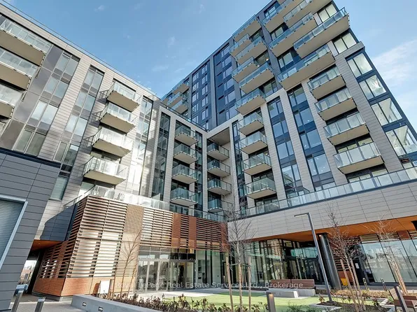 1415 Dundas St E, Oakville, ON