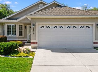 558 E Villager Ln, Midvale, UT 84047