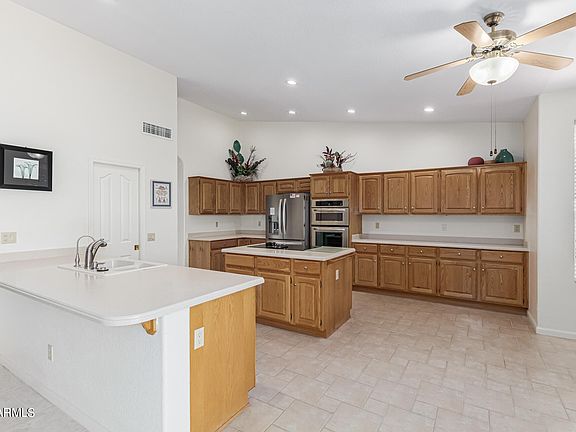 3rd image of 24717 S ONTARIO Drive