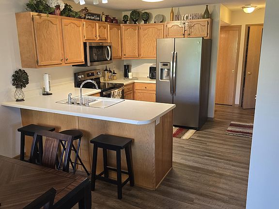 4th image of 4146 Eisenhower Ln Unit 1