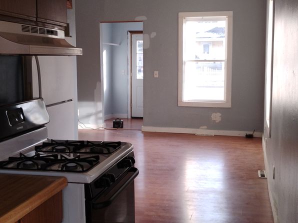 516 W North St #1