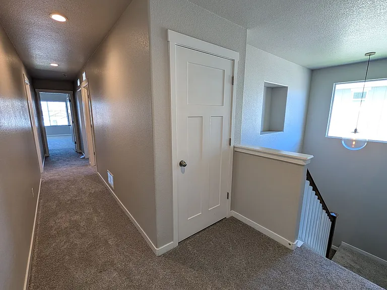 7709 Camille Ct — Photo 13