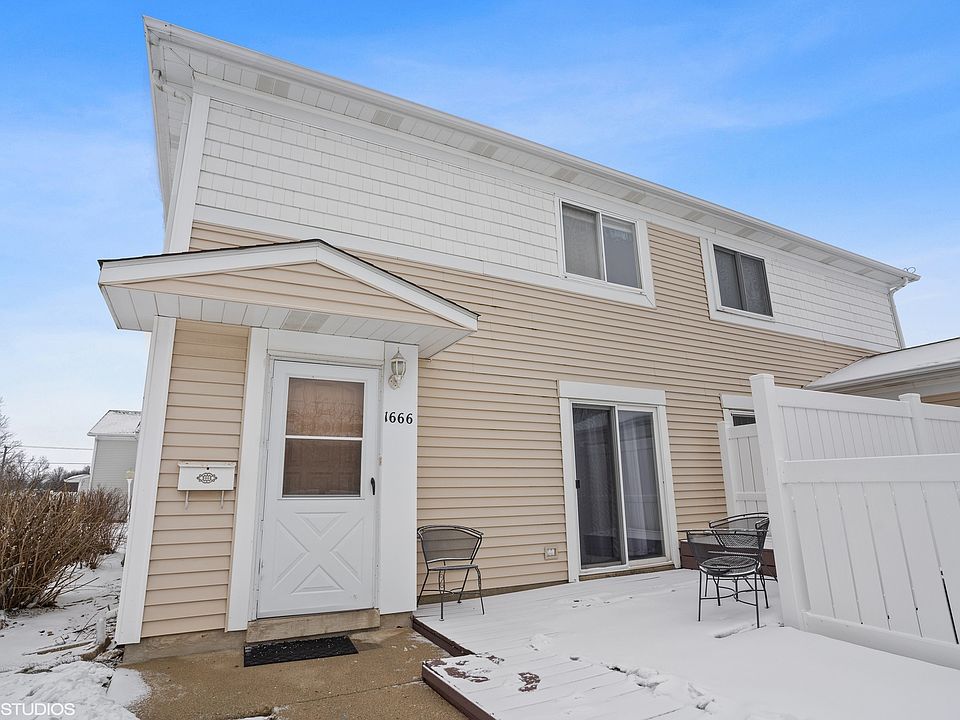 1st image of 1666 Cornell Dr