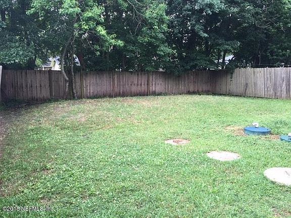 2nd image of 3718 Mente St