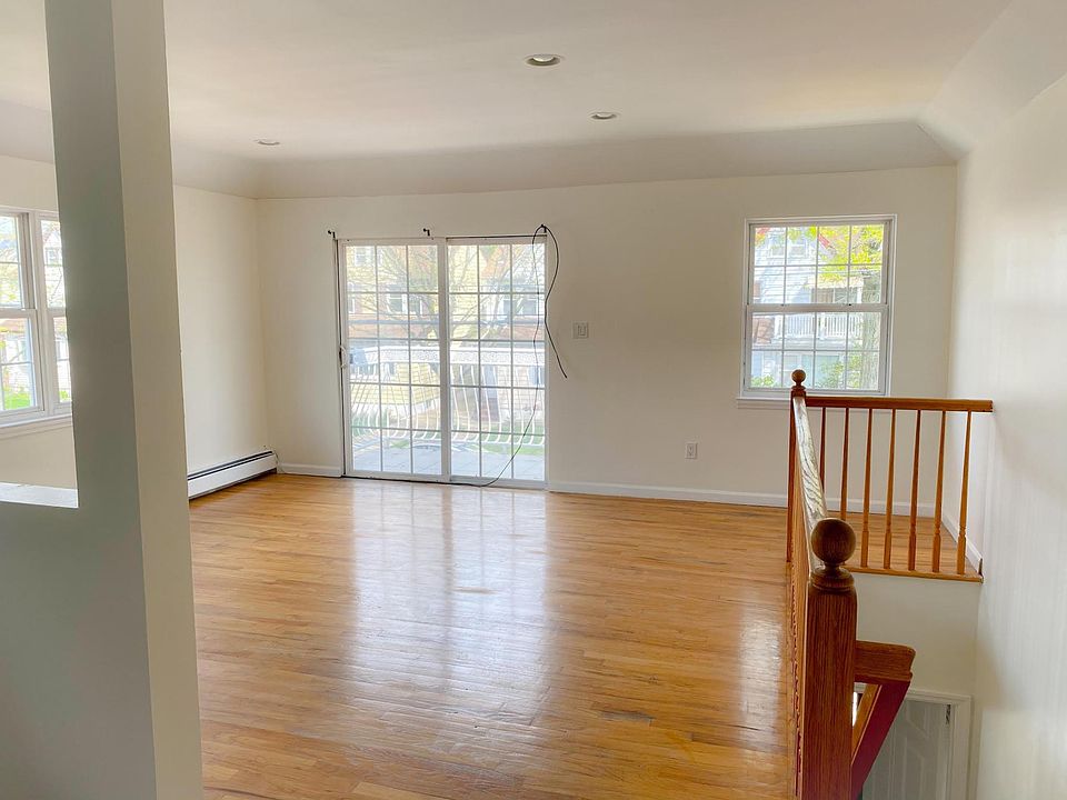 1st image of 8826 Moline St Floor 2