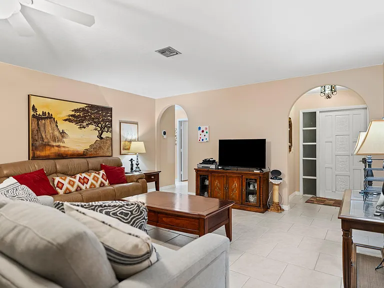 21292 Burkhart Dr — Photo 29