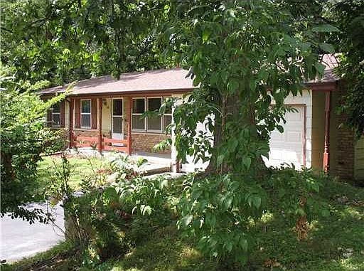 1st image of 334 Brentwood Ct NE
