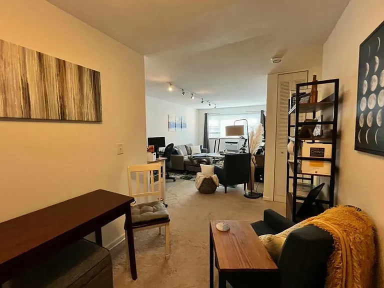 619 W Stratford Pl #305 — Photo 14