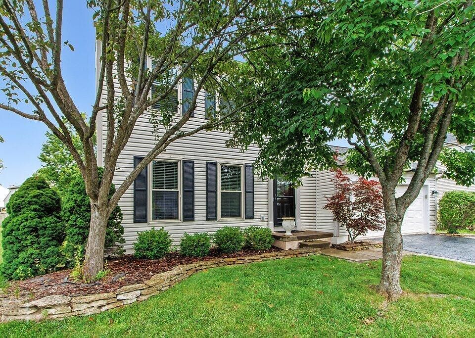 1st image of 8959 Holquest Dr