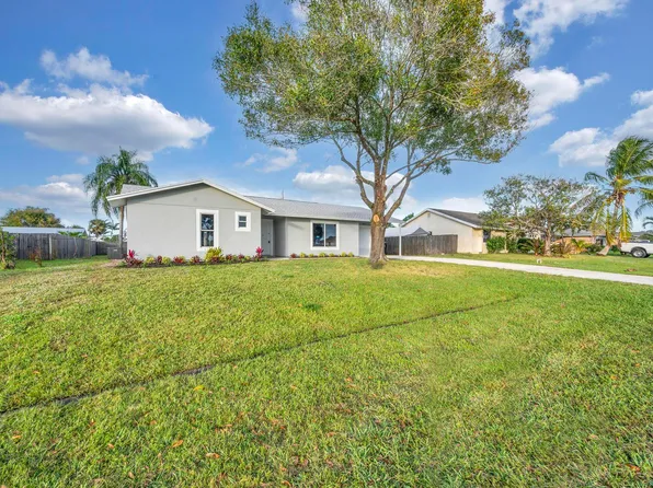 643 SW Dolores Avenue, Port St Lucie, FL 34983