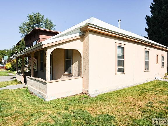 2nd image of 343 11th St