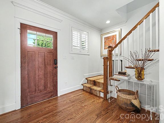 5th image of 1130 Princeton Ave
