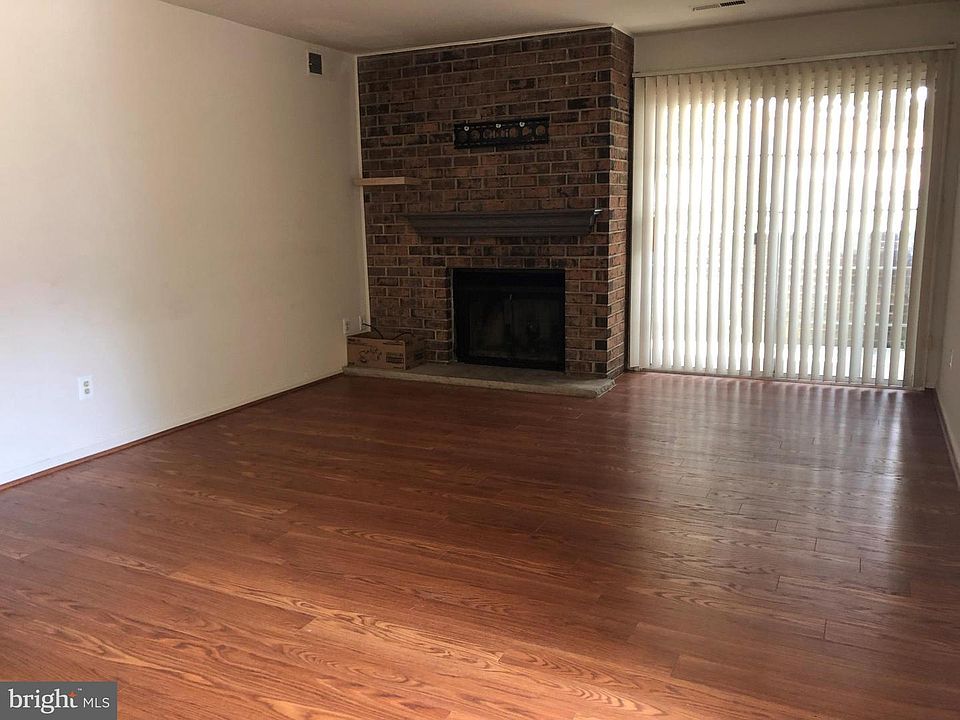 2nd image of 8 Hickory Dr #A-15