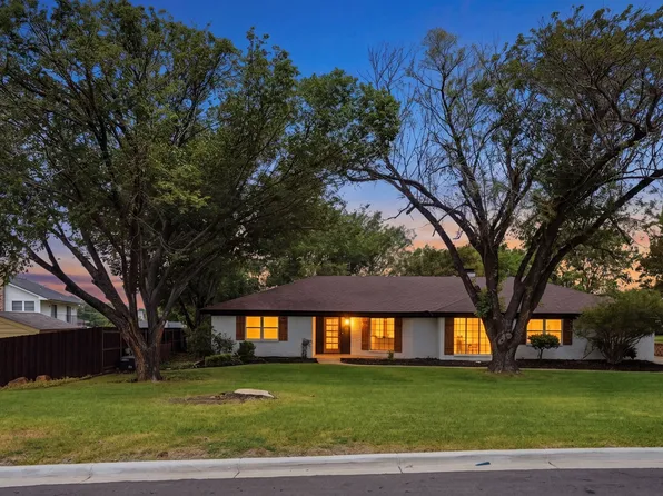 6505 Riviera Dr, North Richland Hills, TX 76180