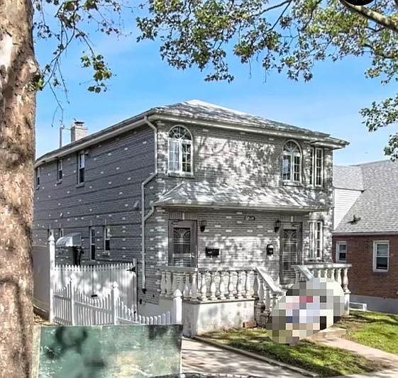 1st image of 5714 159th St Unit 2