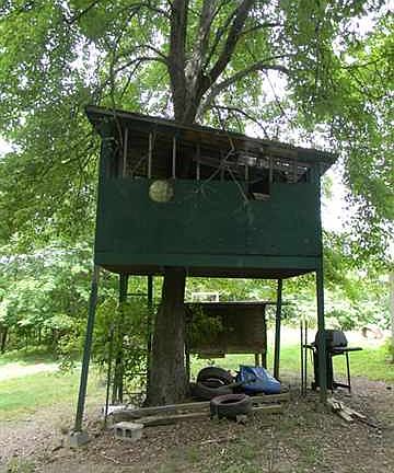 4th image of 228 Pine Ln
